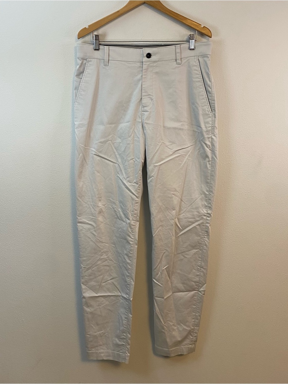 Nike Dri-FIT UV Standard Fit Golf Chino Pants White Mens 33x36